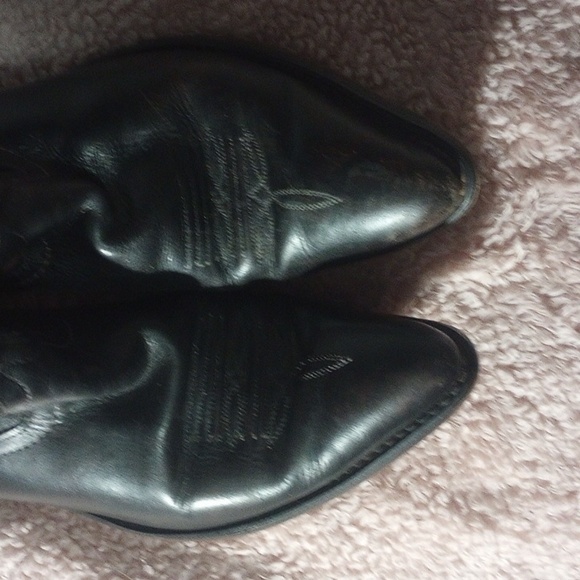 Black Cowgirl boots - Picture 9 of 10